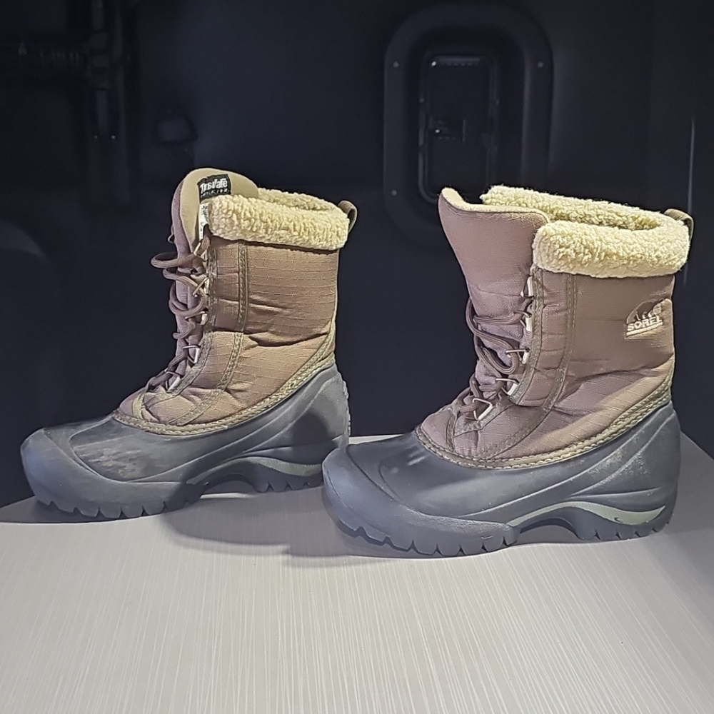 Sorel Cumberland Womens 5.5 Army Green Winter Snow Waterproof Insulated Boots